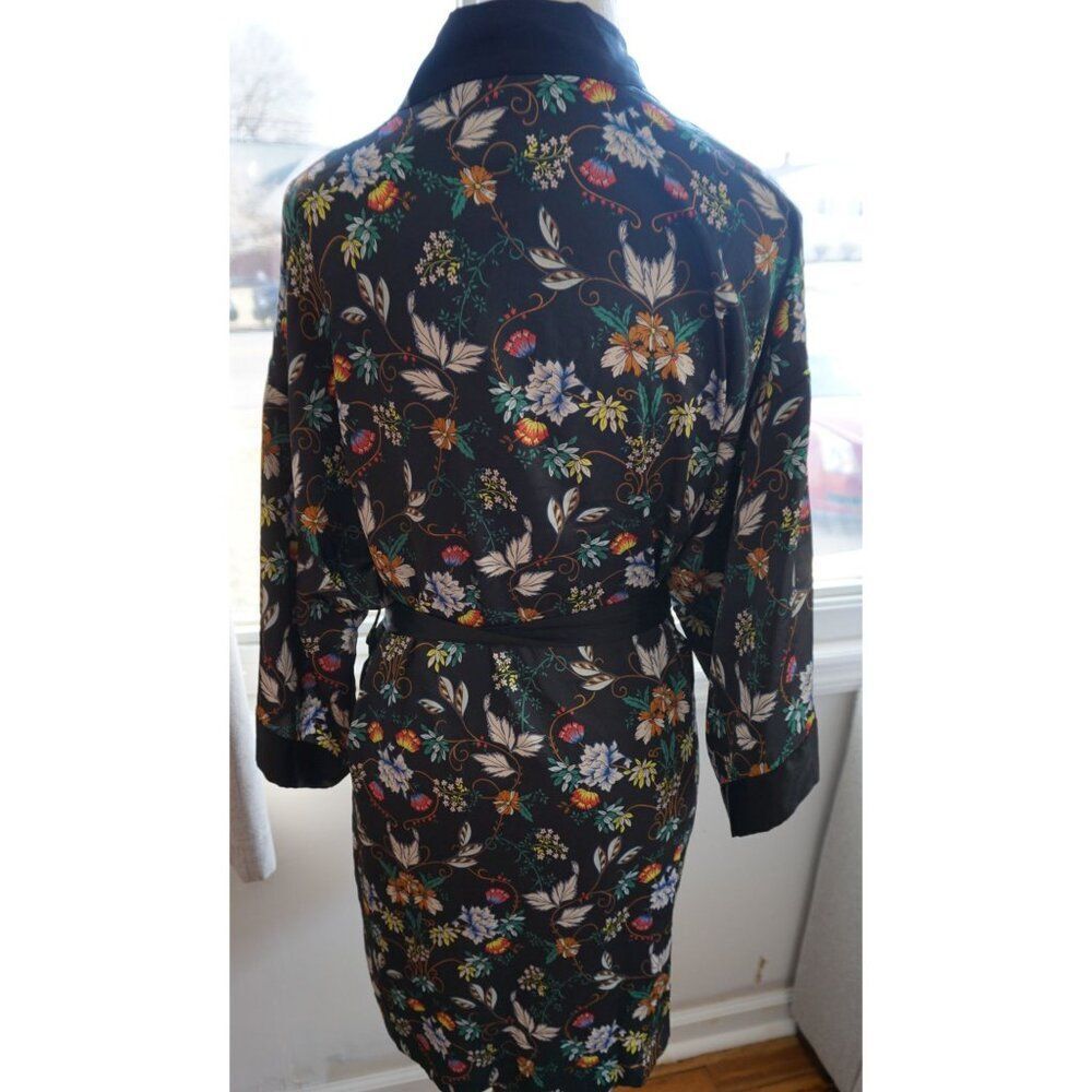 Victoria's Secret Women's Black Floral Satin Short Floral Robe - Size M/L - Picture 6 of 11